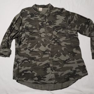 XL button down Shirt